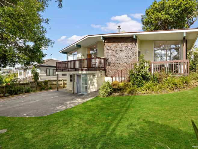 56 Canberra Avenue, Lynfield