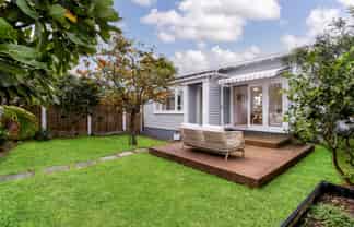 37 Holly Street, Avondale