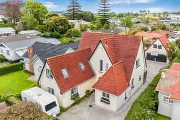 36 Boyd Avenue, Royal Oak