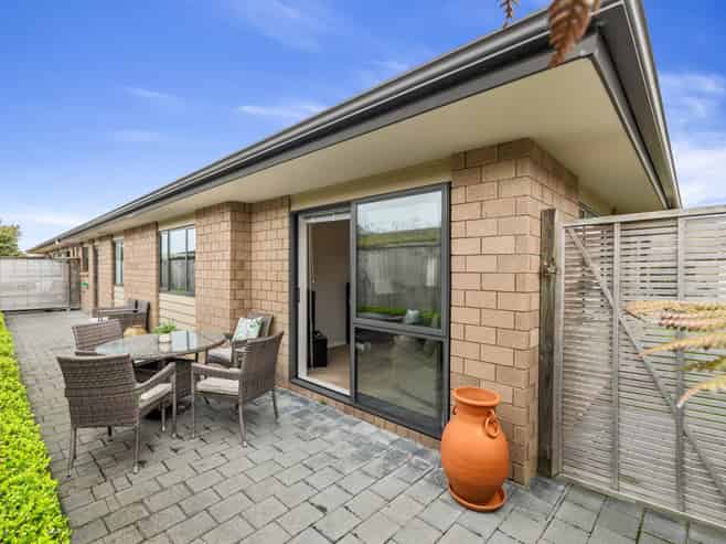 34 Royalle Mews, Botany Downs
