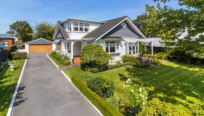 20 Roa Road, Fendalton