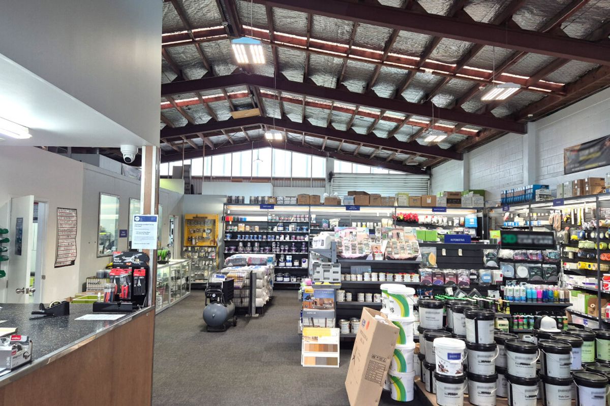 High Exposure Retail Space - Widok 4