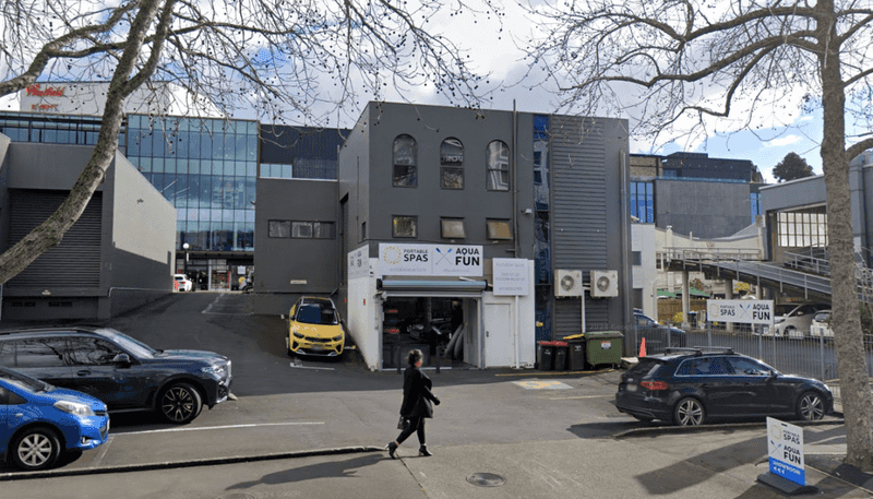 402  Broadway , Newmarket