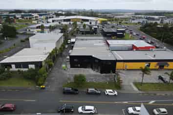 Trade Retail/Showroom Office Opportunity