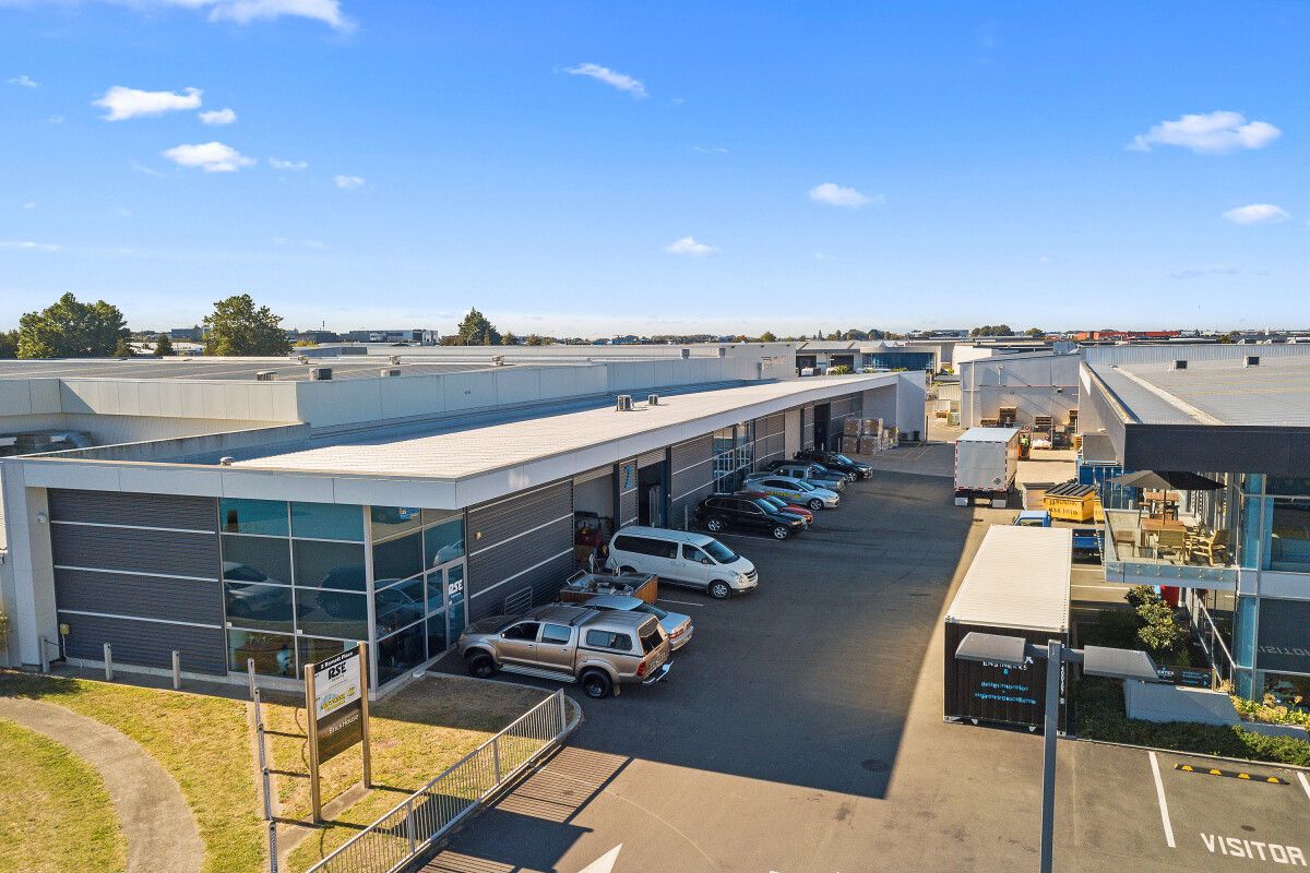 Quality Industrial Warehouse with Office - Vista 2