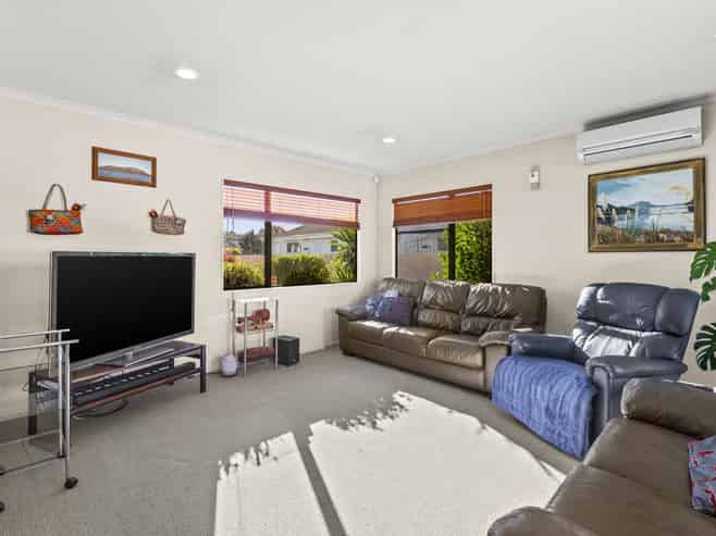 9a Oxford Street, Taradale