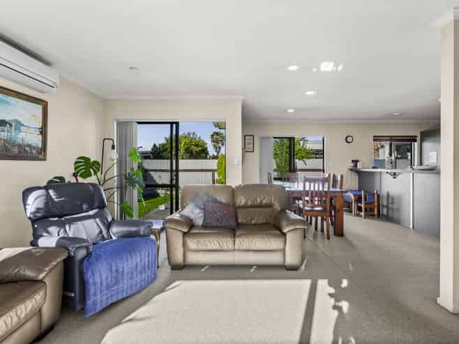 9a Oxford Street, Taradale