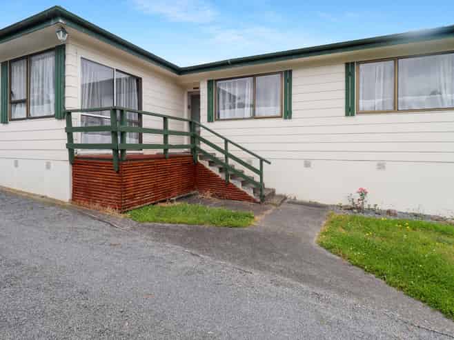 12 Blueberry Grove, Timberlea