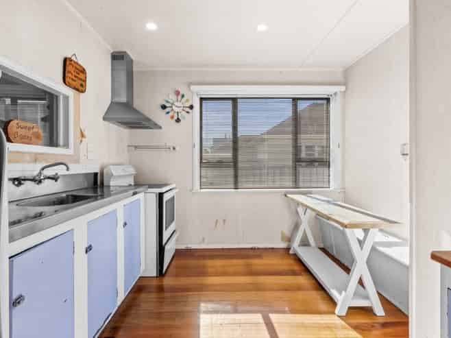 66 Douglas McLean Avenue, Marewa