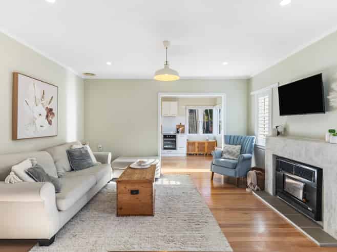 7 Kenmure Avenue, Forrest Hill