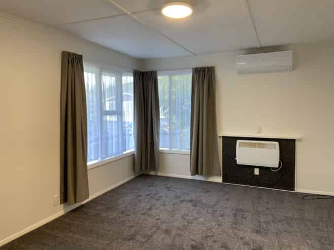 1/555 Fergusson Drive, Trentham