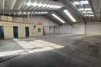 North Facing Industrial Warehouse/Workshop
