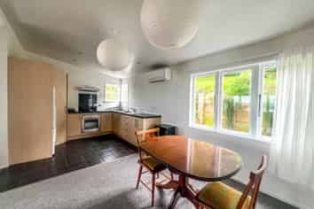 100 Vanguard Street, Thames