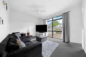 44/2 Armoy Drive, East Tamaki