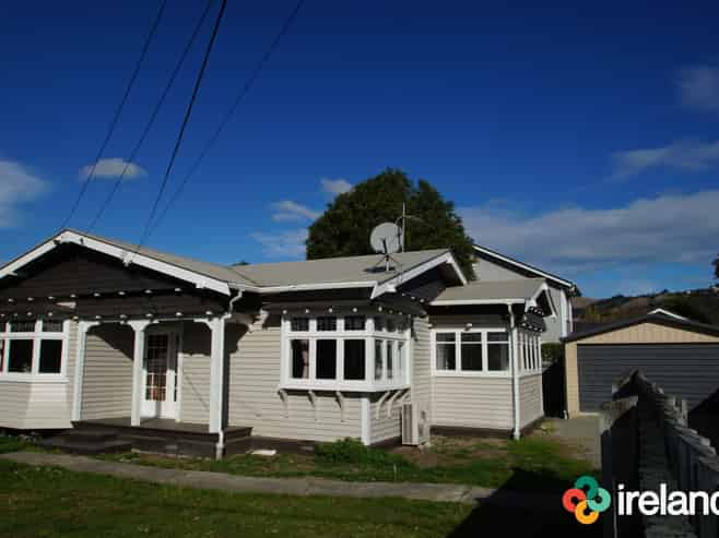 60 Martin Ave, Beckenham