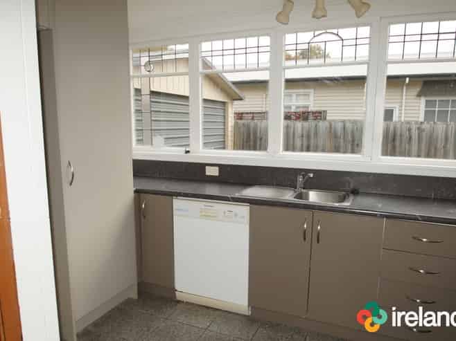 60 Martin Ave, Beckenham