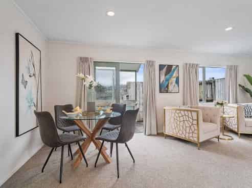 5A  Yeoman Place, Howick