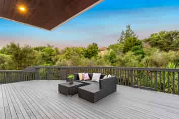 21 Lagonda Rise, Oteha