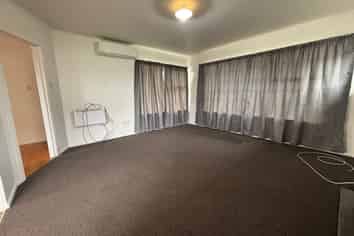 37 Ferguson Road, Otara