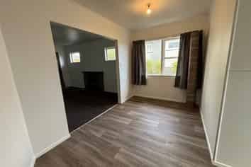 37 Ferguson Road, Otara