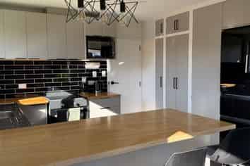 2 Austin Place, Cromwell