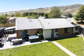 2 Austin Place, Cromwell