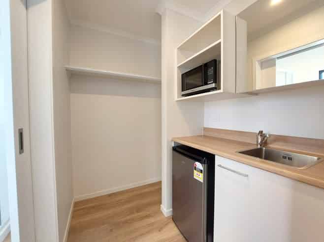 8B/150 Te Rapa Road, Beerescourt