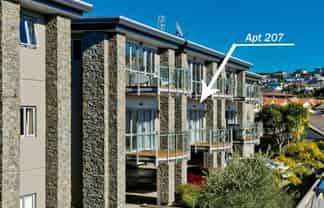 207/252 Centreway Road, Orewa