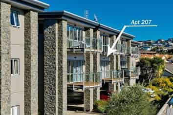 207/252 Centreway Road, Orewa