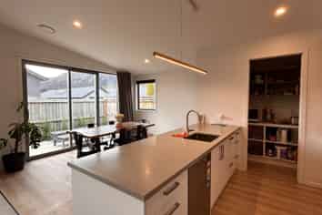 10 Corriedale Road, Jacks Point