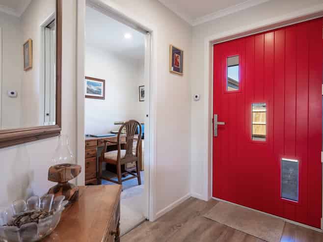 16 Fairmile Road, Richmond