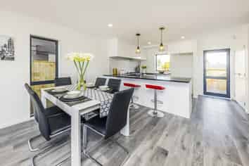 55A Soaring Bird Drive, Takanini