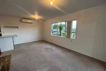 58 Parrs Cross Road, Henderson