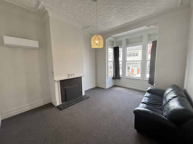 Room11/212b The Terrace, Wellington Central