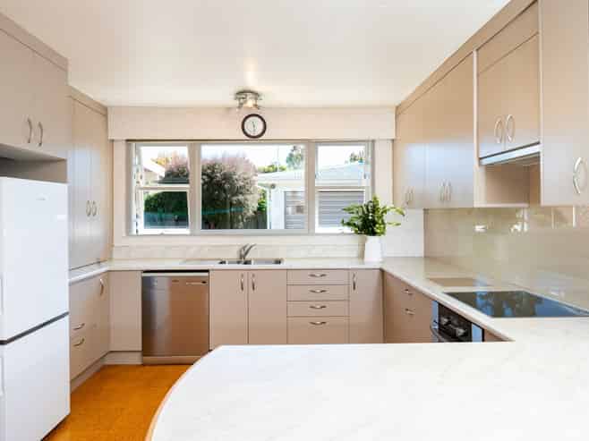 710 Rainbow Avenue, Parkvale