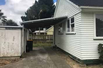 2 Tate Place, Otara