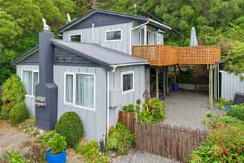 42 Moody Street, Gore Bay