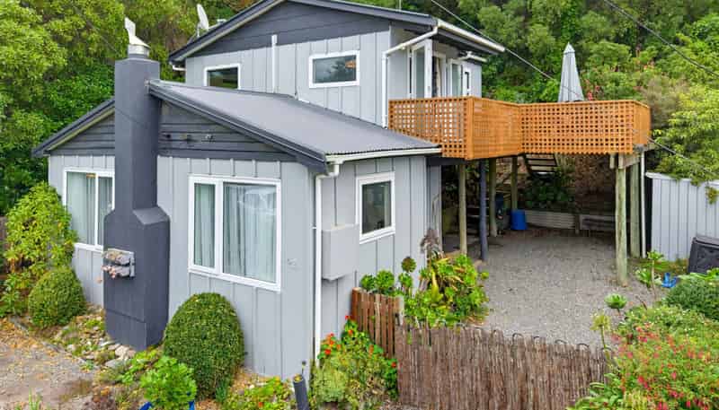 42 Moody Street, Gore Bay