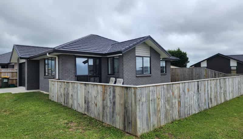 71 Hinemoa Street, Levin