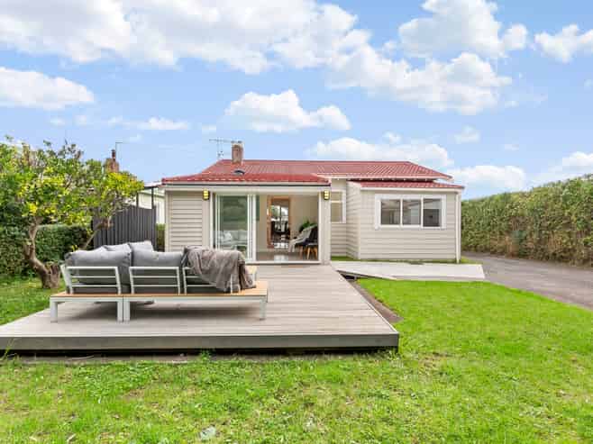 76 Mays Road, Onehunga