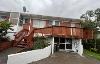 4/305 Great North Road, Henderson