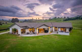 208 Seafund Road, Wharepuhunga