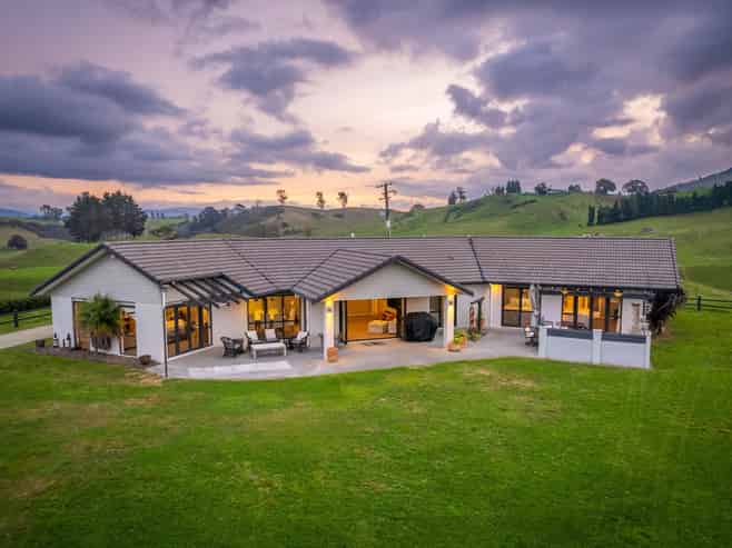 208 Seafund Road, Wharepuhunga