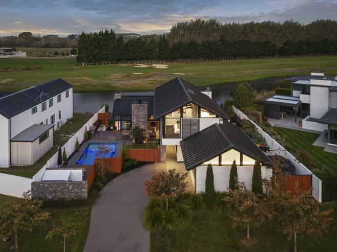 78 Harts Creek Lane, Clearwater, Northwood