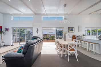 36 Oyster Drive, Cooks Beach