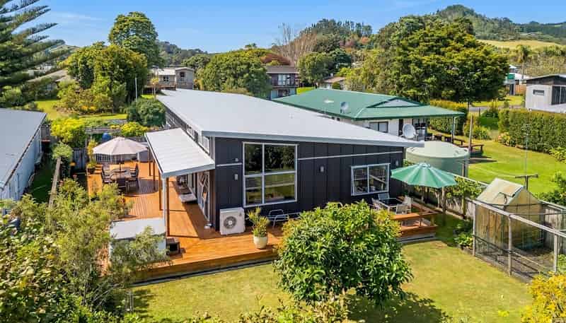 36 Oyster Drive, Cooks Beach