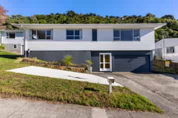 158 Broderick Road, Johnsonville