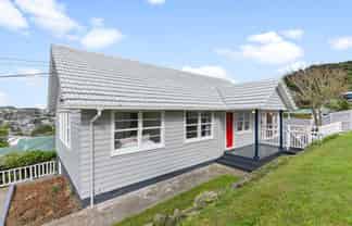 41 Bassett Road, Johnsonville