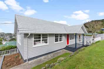 41 Bassett Road, Johnsonville