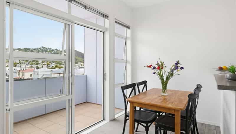 207/42 Constable Street, Newtown